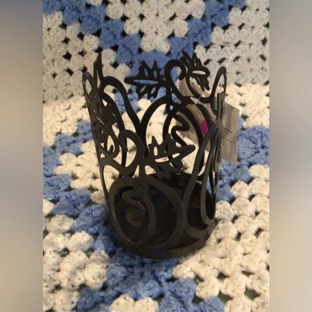 Celebrating Home Metal Candle Holder – 5” Tall